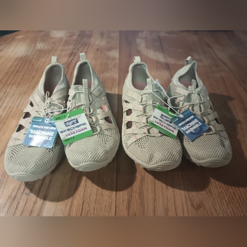 Sketchers Reggae Tan Slip-On Tennis Shoes